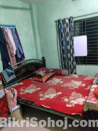 স্টিলের বেড 6×7 ব্যবহৃত